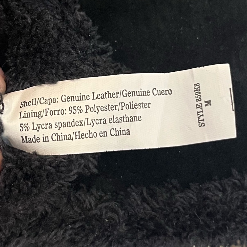 Womens’s Isotoner Medium Black Suede Faux Fur Gloves - Picture 5 of 7